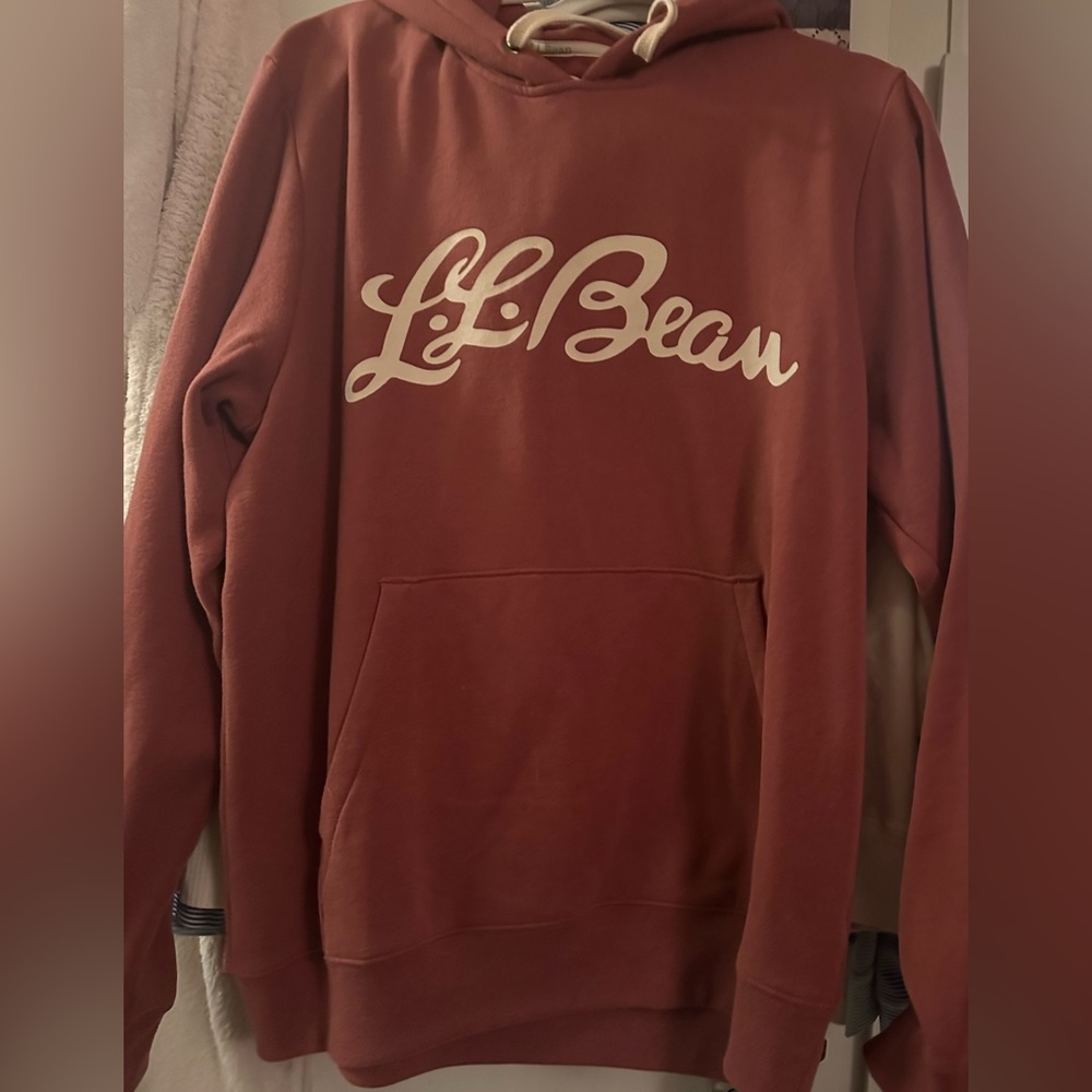LL BEAN HOODIE NWOT: SOLD OUT COLOR